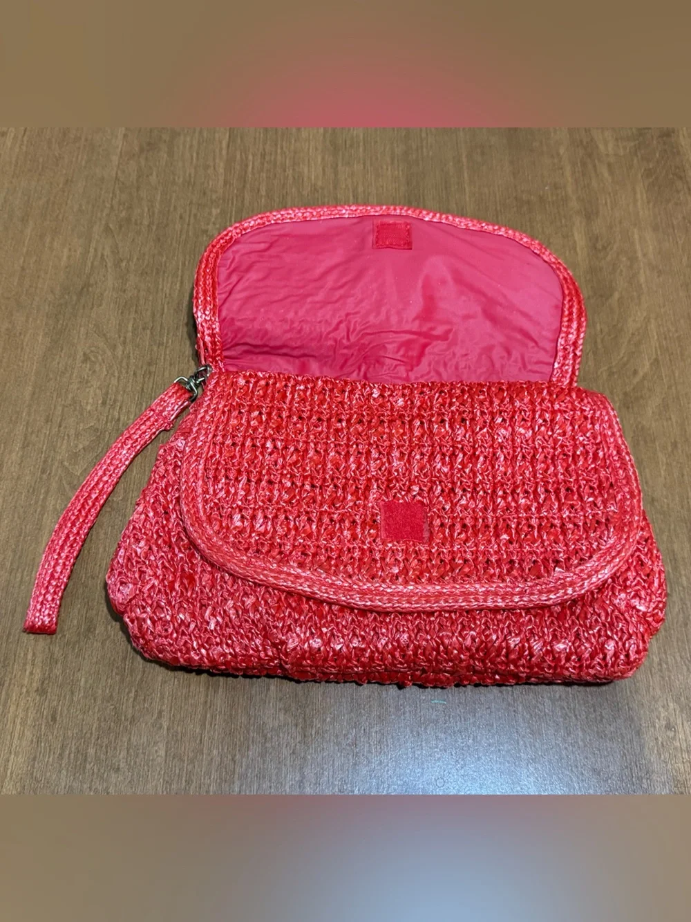 Gloria Astor Red Woven Wristlet Clutch